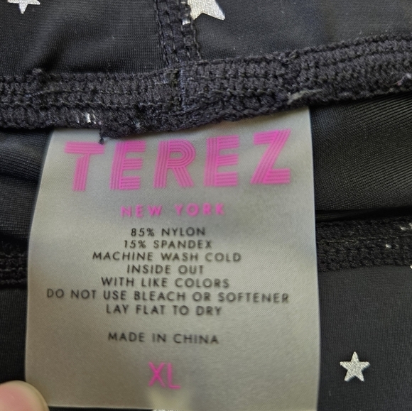 Terez - Black Silver  Mini Star Foil UpLift Leggings - Size XLarge EUC - Picture 10 of 11